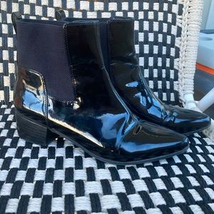 Nine West Faux Patent Leather Booties Women’s Size 10
